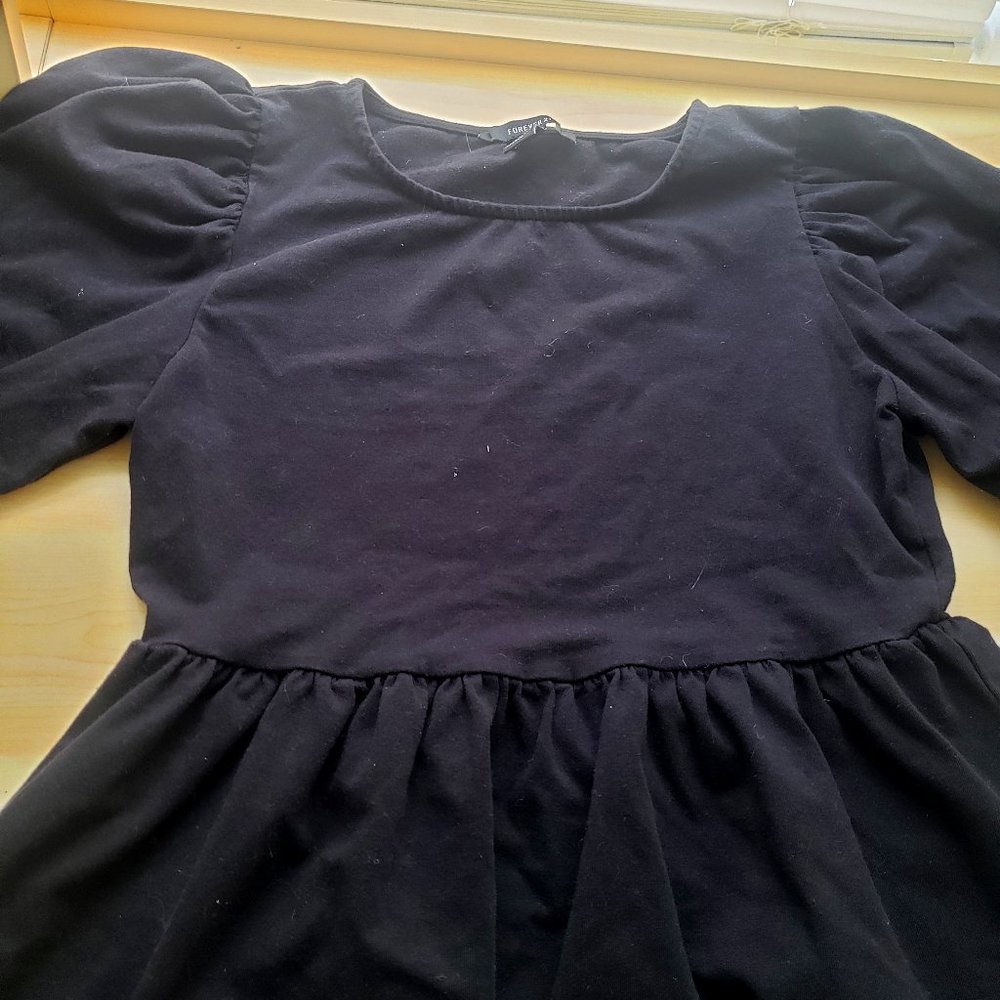 Forever 21 Puff Sleeve top.